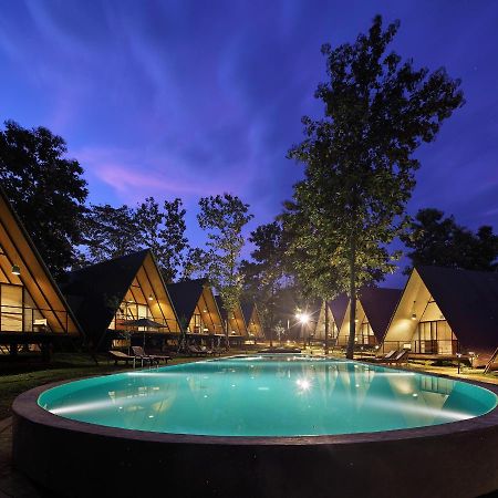 Kottawatta River Bank Resort Udawalawe Esterno foto
