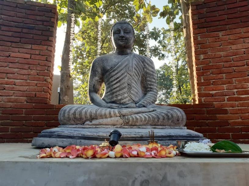 Kottawatta River Bank Resort Udawalawe Esterno foto