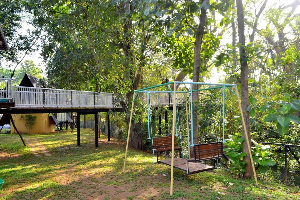 Kottawatta River Bank Resort Udawalawe Esterno foto