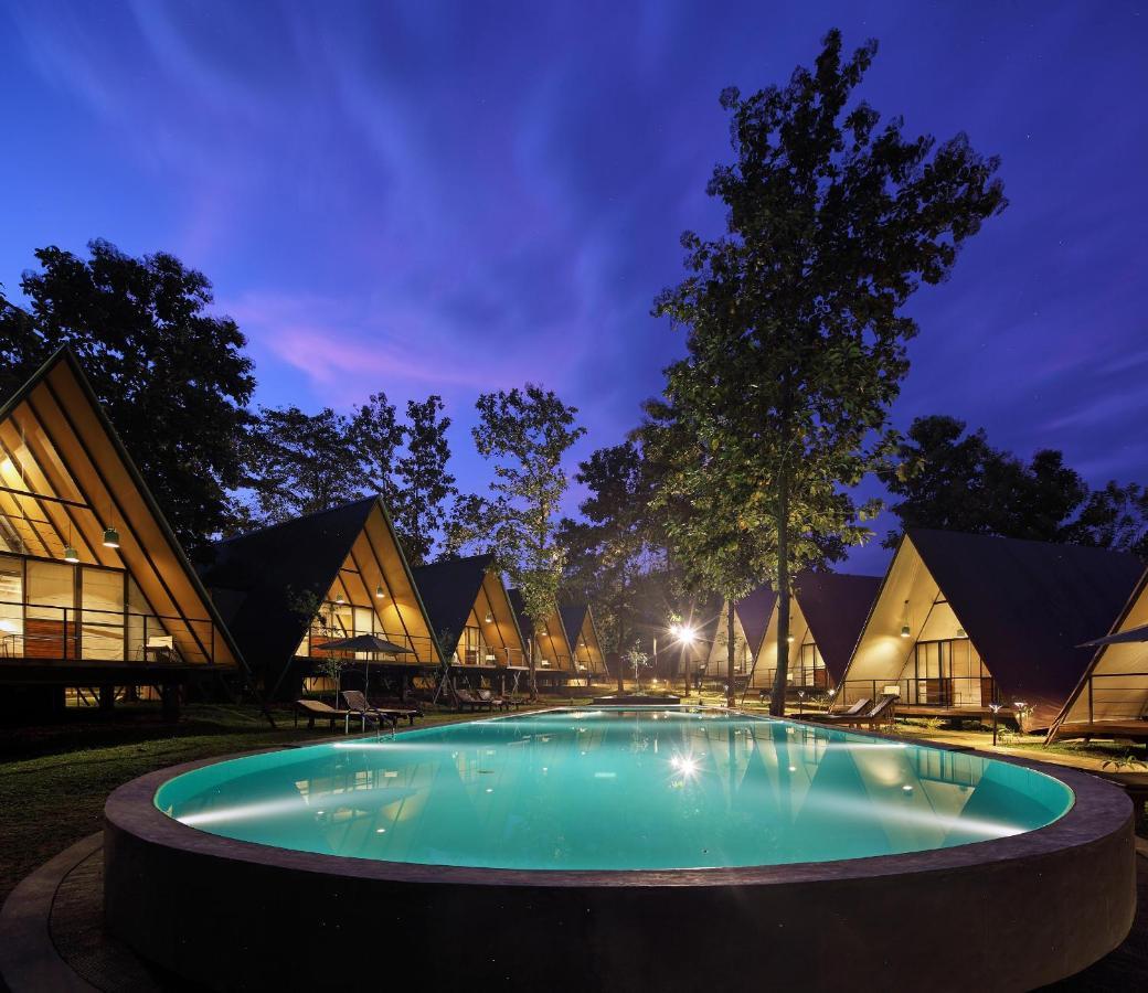 Kottawatta River Bank Resort Udawalawe Esterno foto